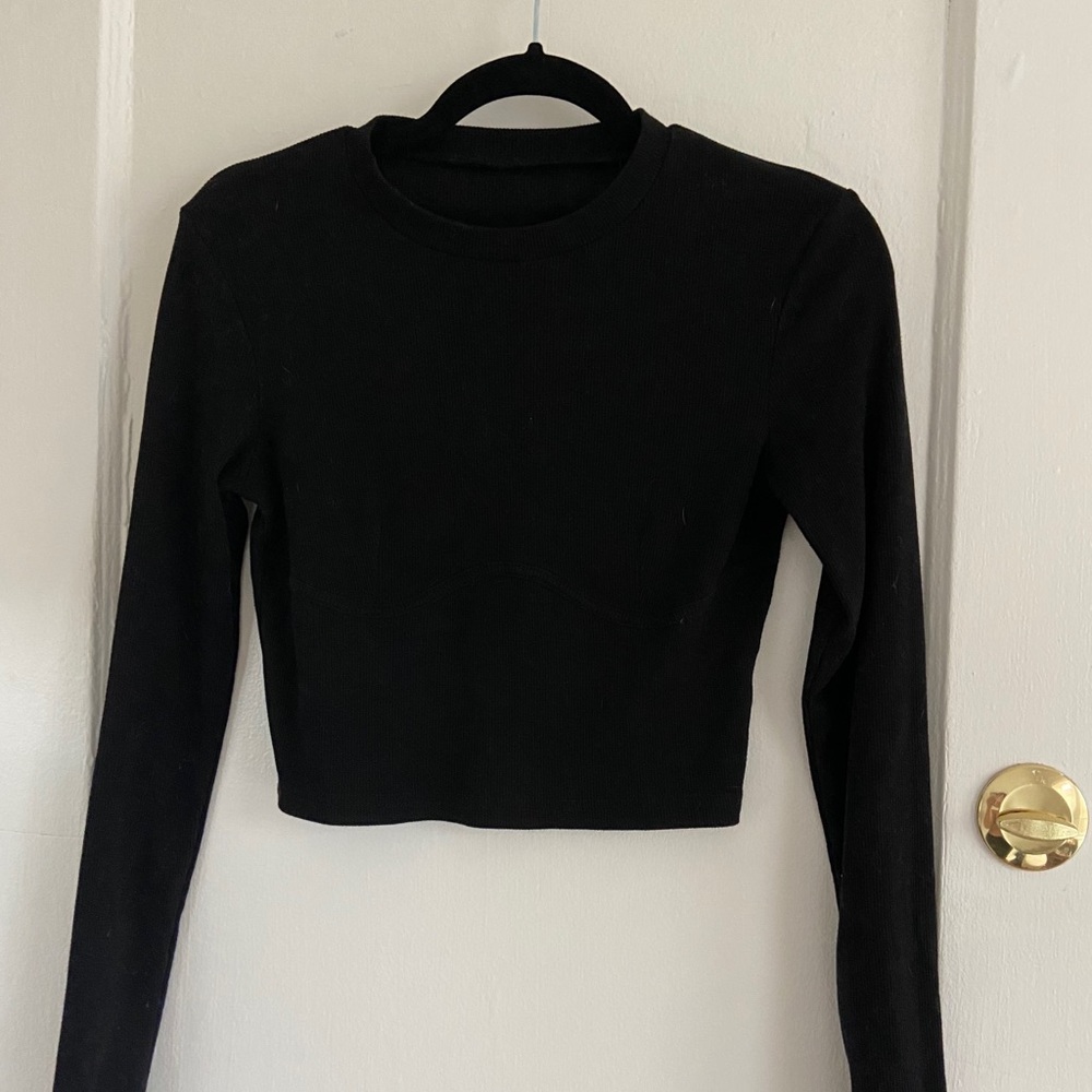 Trendy black long sleeve